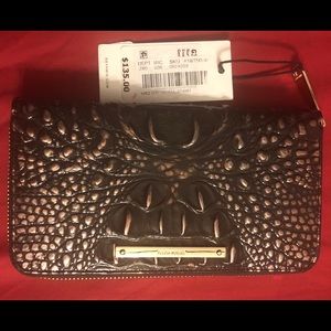NWT Brahmin Melbourne Ironwood Suri Zip Wallet